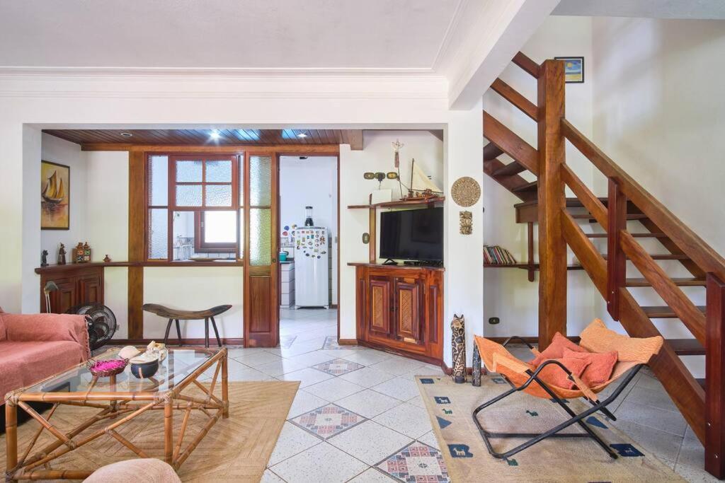 Casa de férias Casa Linda Em Fechado *